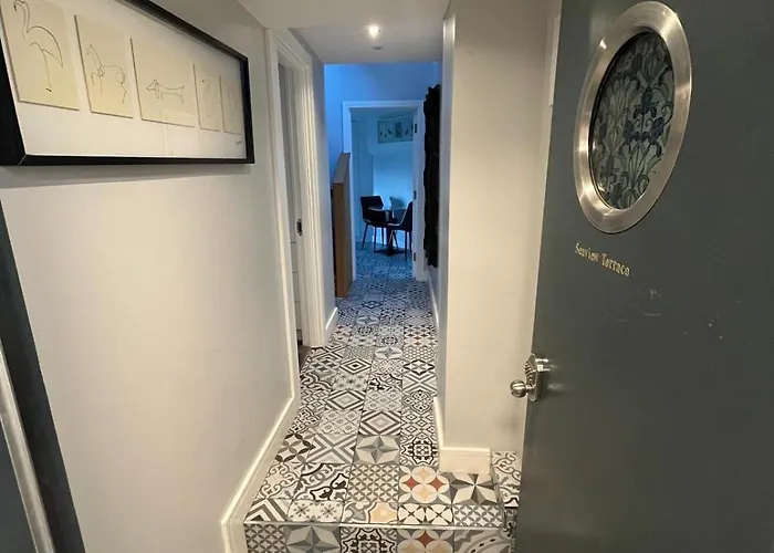 Seaview Terrace * Skerries